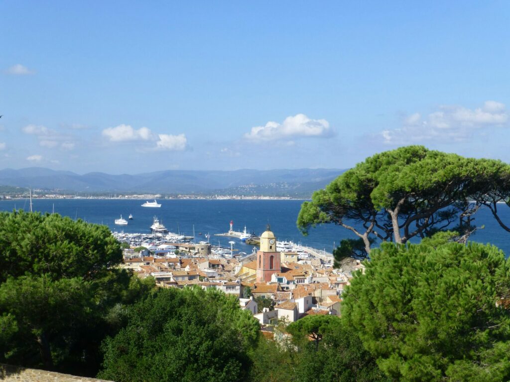 Quelle ville choisir pour son domaine de mariage dans le Var pas cher ?